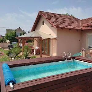 Apartman Aqua Erzsi Mama, Hajdúszoboszló