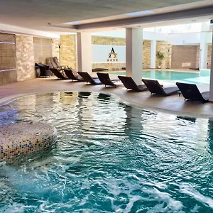 4* Hotell Atlantis Wellness & Conference